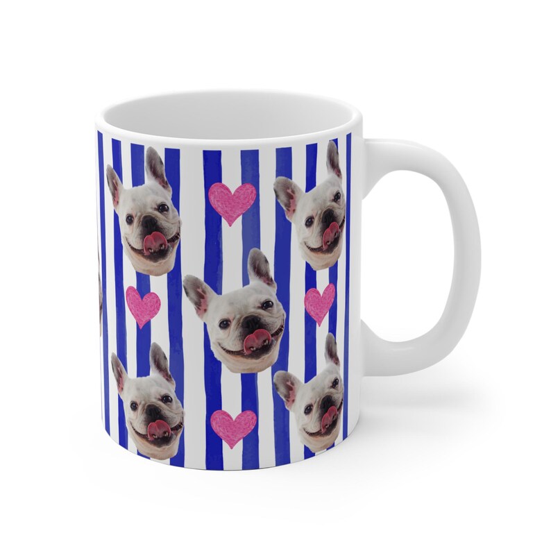 Personalisierte Fototasse mit deinem Haustier - Blue Stripes Allover