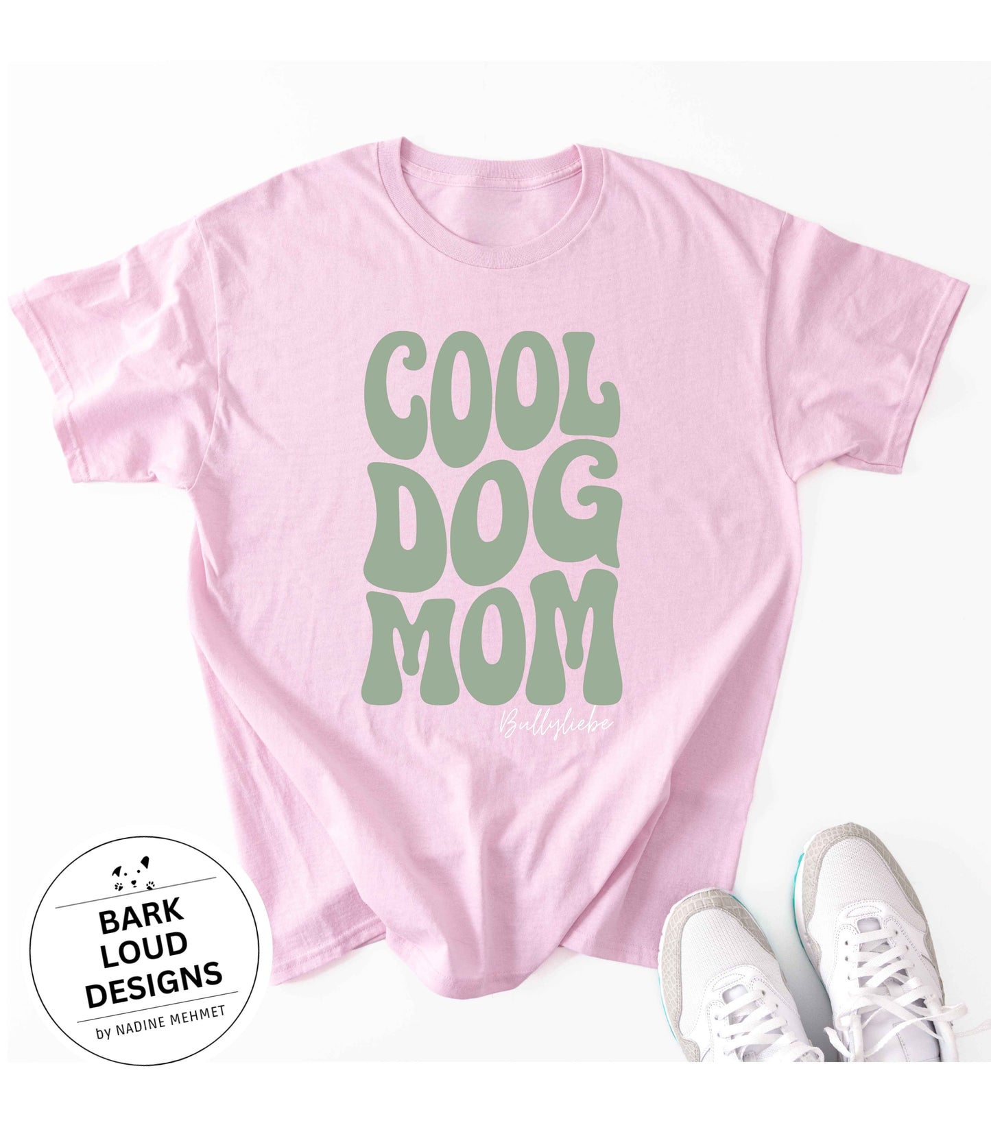Personalisiertes Premium T-Shirt mit Namen - COOL DOG MOM aus Biobaumwolle