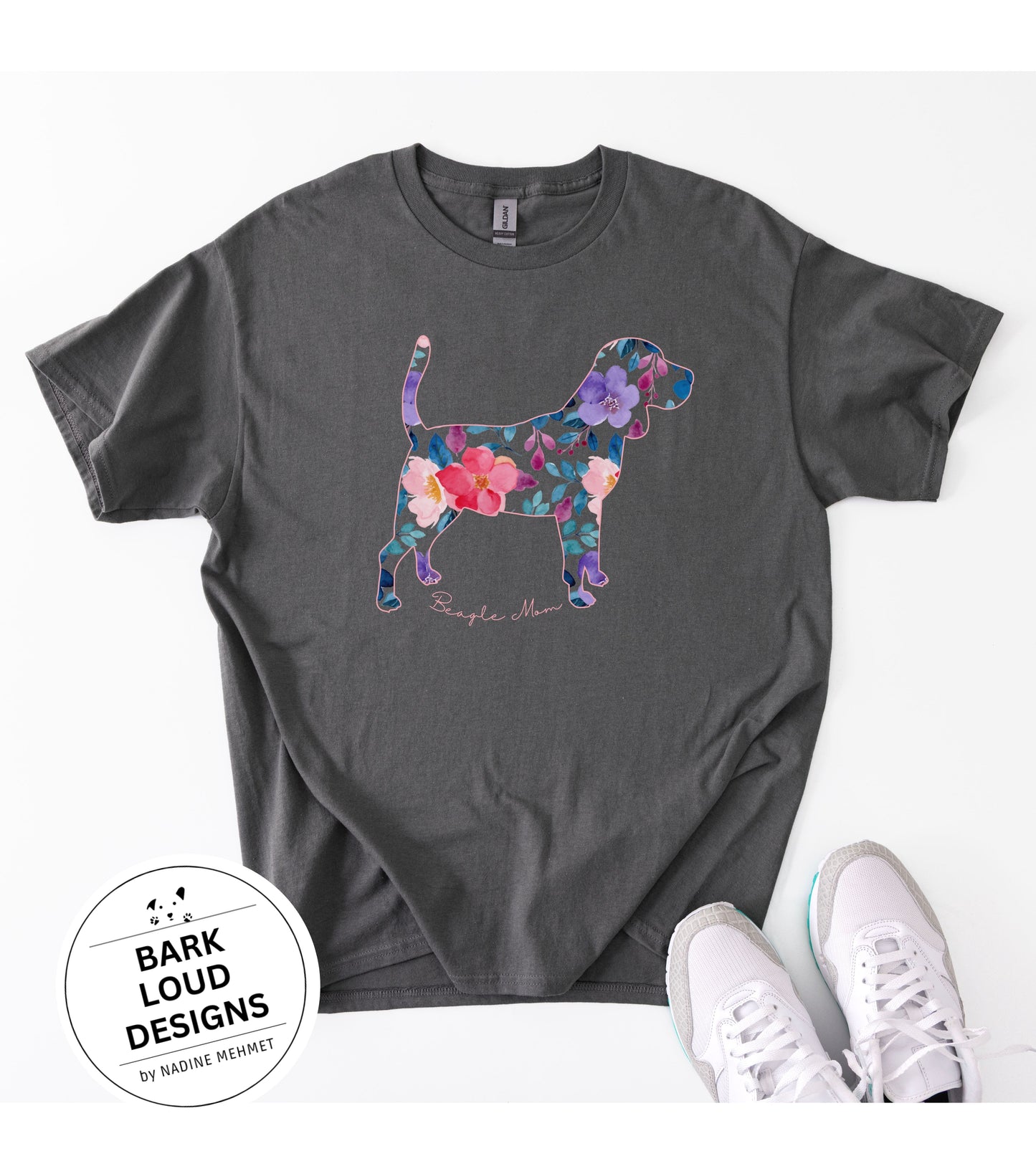 Blumiges Beagle T-Shirt personalisiert - mit Wunschtext