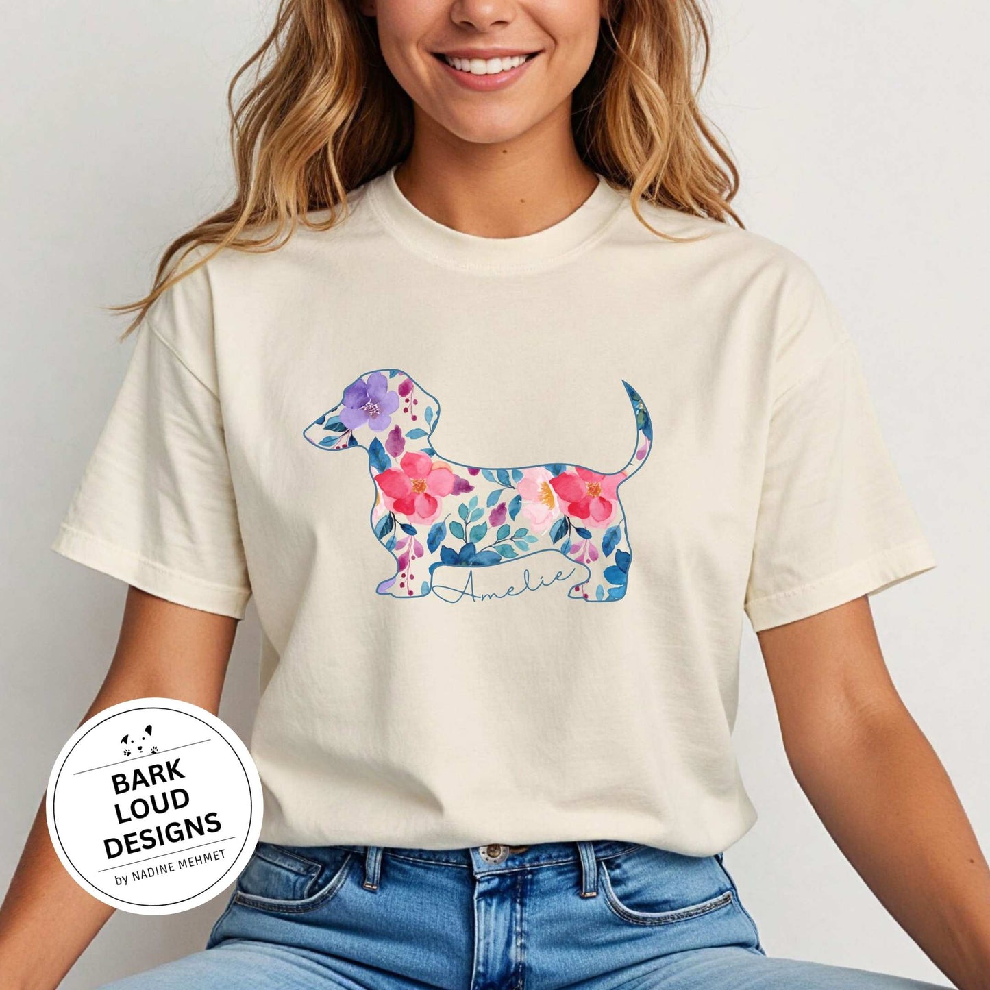 Blumiges Dackel T-Shirt personalisiert - mit Wunschtext