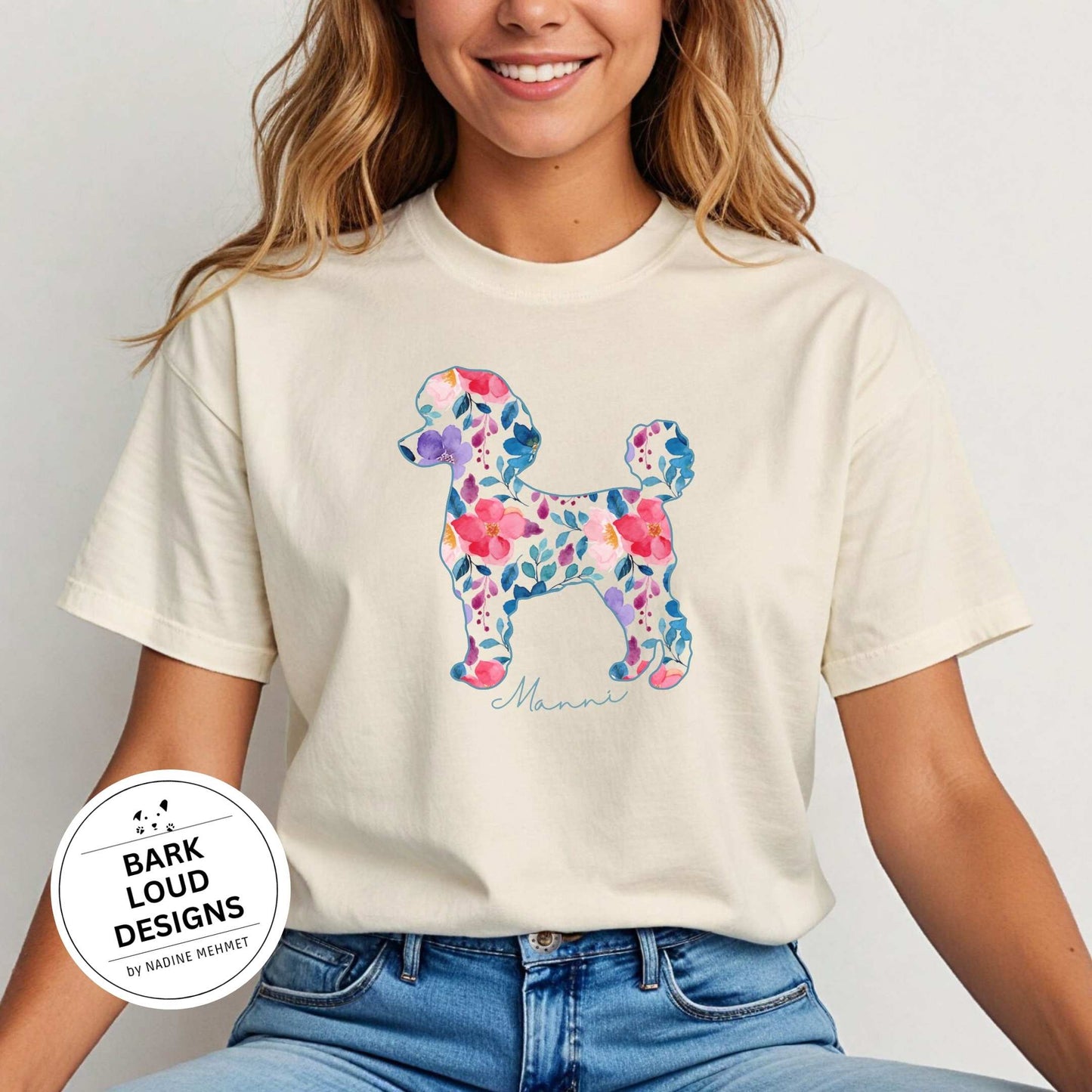 Blumiges Pudel T-Shirt personalisiert - mit Wunschtext