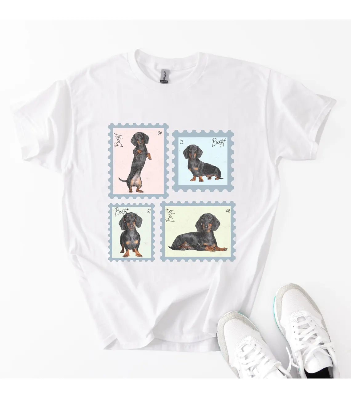 Personalisiertes T-Shirt mit Foto und Name Haustier - Briefmarke Vintage